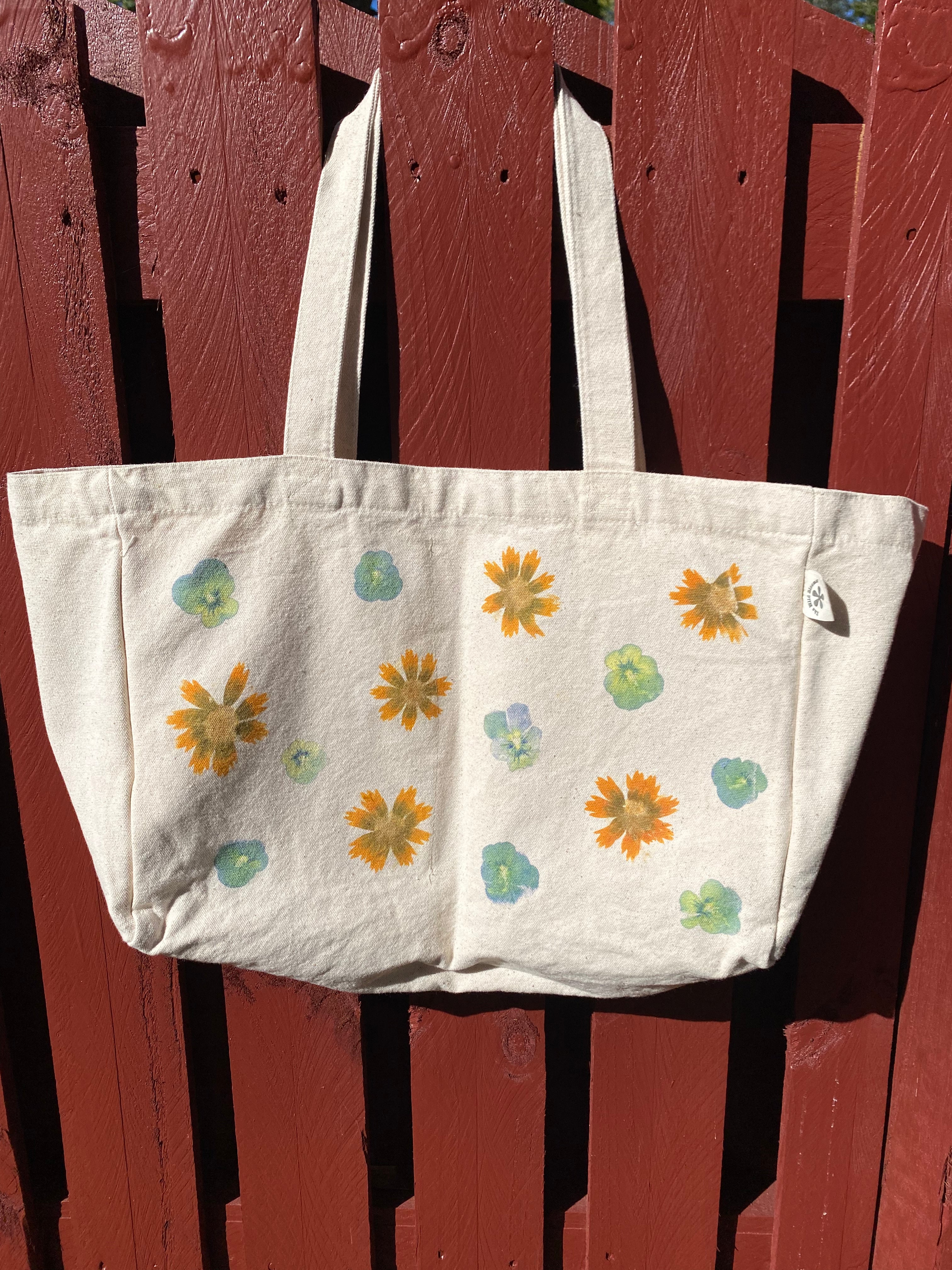 The Flower Garden Large Tote Organic Cotton 01